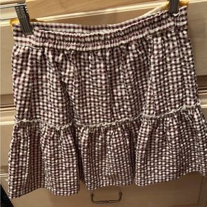 girls mini flowy skirt